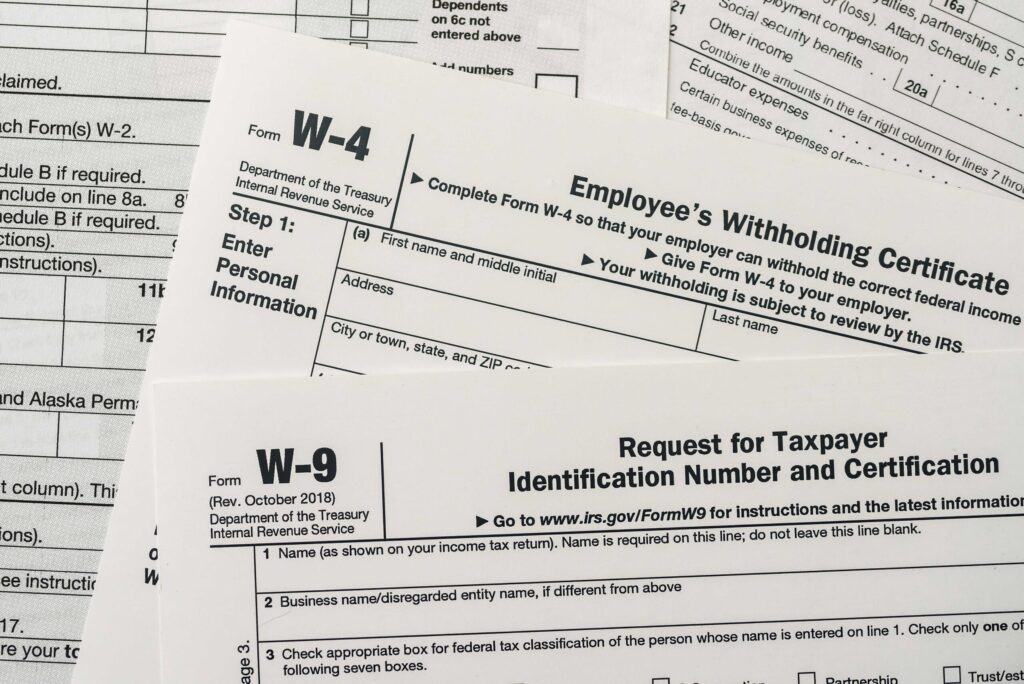 What Is The Difference Between W8 And W9 Form Amy Rhyne s Template