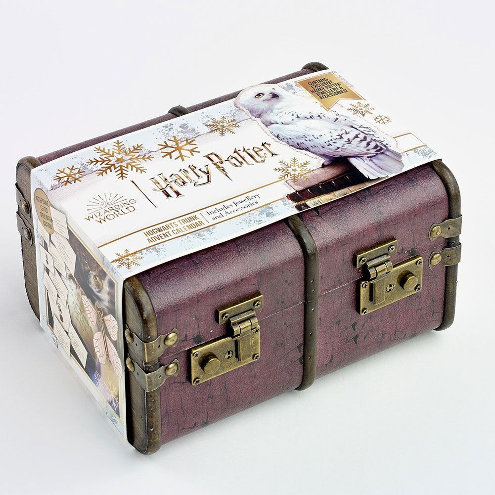 Harry Potter Hogwarts Luxury Trunk Advent Calendar Showorld UK